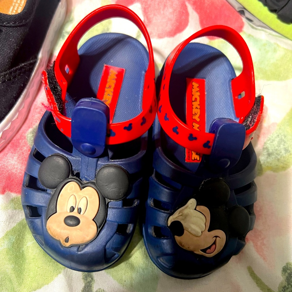 Toddler shoes